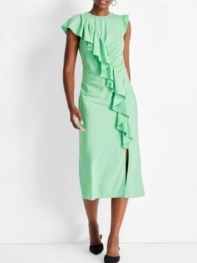 Future Collective NWT 3X Mint
Green Ruffle Front Midi Dress sleeveless NWT
